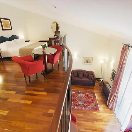 Nasoni Di 3* Rom